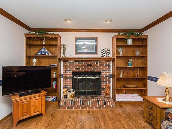 5th image of 2121 Telford Dr