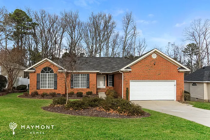 4 bed, 2.0 bath, 2148 sqft, $2,195 — Photo 1