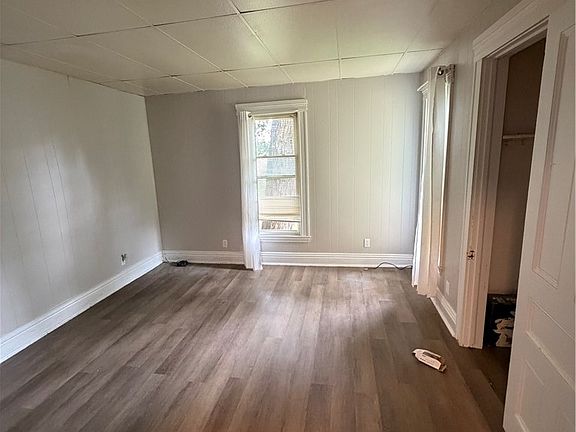 3rd image of 308 Home St #B