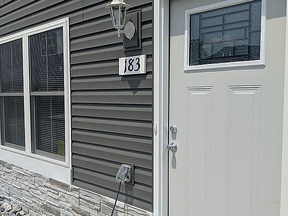 2nd image of 183 Edom Ln