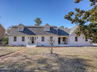 2102 S Churchill Dr, Wilmington, NC 28403