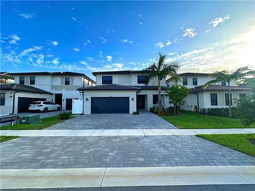 17430 SW 46th St Photo 1