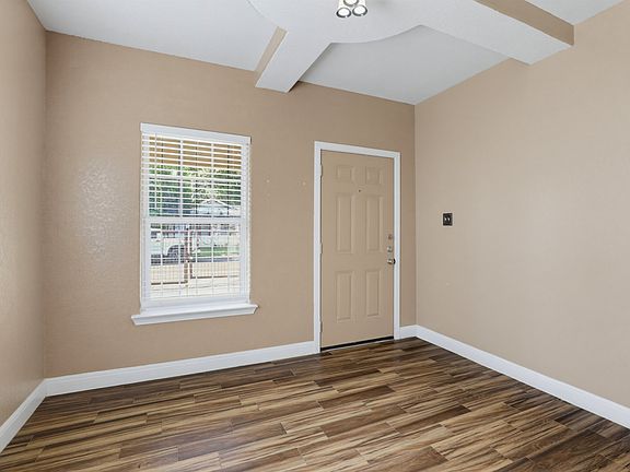 3rd image of 236 E Dullnig Ct APT 1