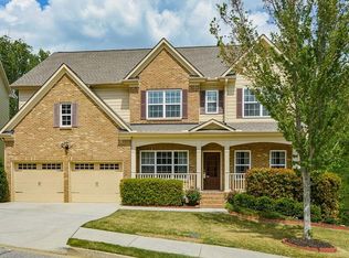 6088 Pierless Ave, Sugar Hill, GA 30518
