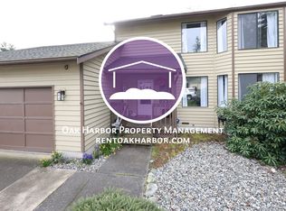 723 SW 14th Ct, Oak Harbor, WA 98277