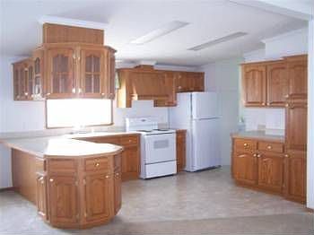 1st image of 901 Boxwood Dr
