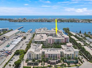 804 E Windward Way APT 712, Lantana, FL 33462
