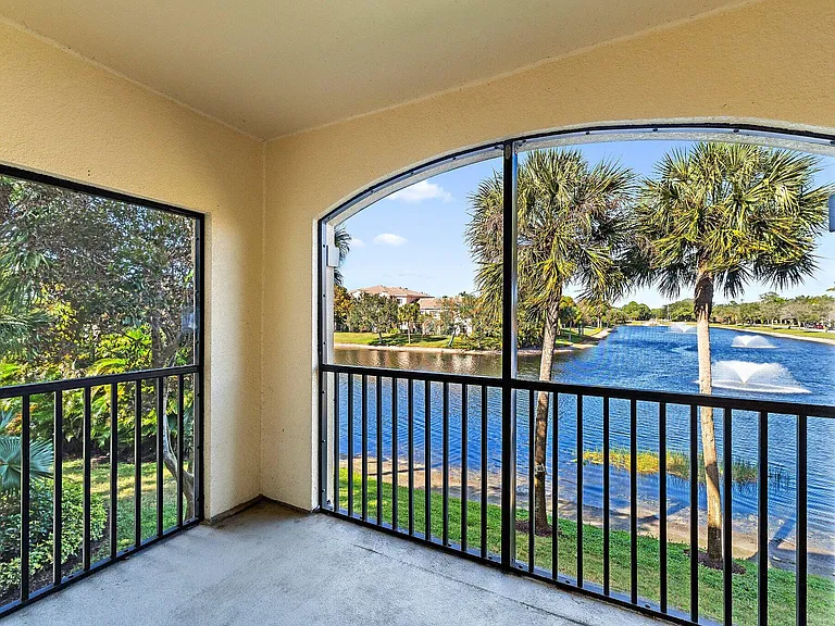 2729 Anzio Ct #208 — Photo 2