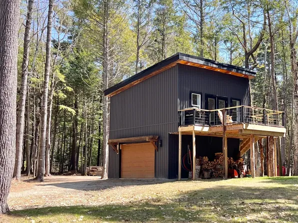 80 Bluejay Lane, Waltham, ME 04605