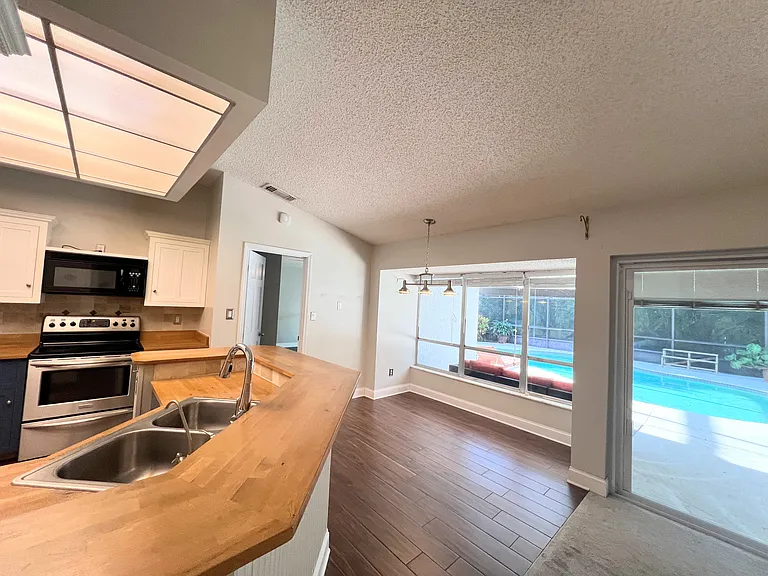 8718 Master Link Ct — Photo 19