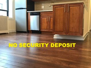 25-88 34th St #3D, Astoria, NY 11103