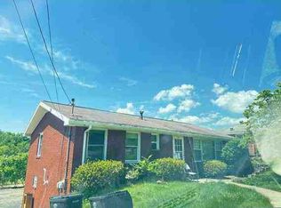 1707 Scenery Dr, Elizabeth, PA 15037