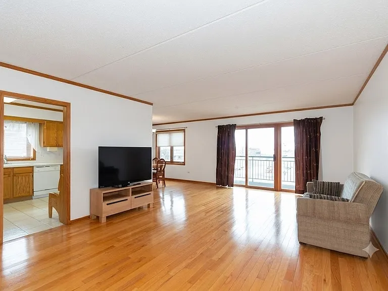4210 N Natchez Ave #410 — Photo 4