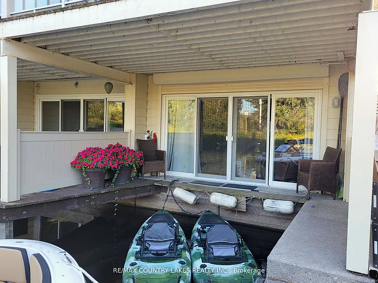 4 Paradise Blvd #11 — Photo 39