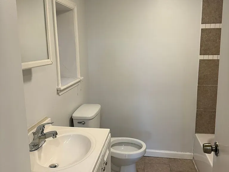 2427 N 10th Street — Photo 23