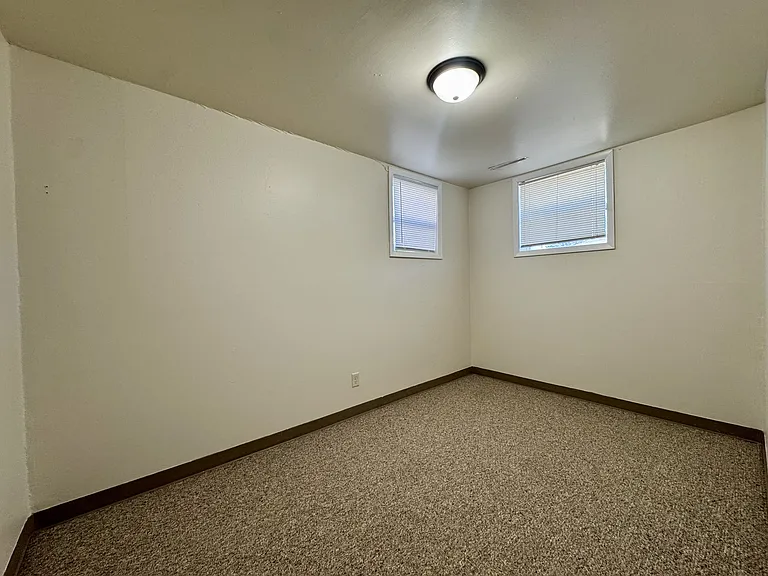 2220 E Avenue A #1/2 — Photo 12