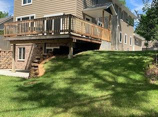 W288N3181 Lakewood Ln N, Pewaukee, WI 53072