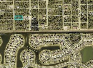 806 Rush Ave, Lehigh Acres, FL 33972