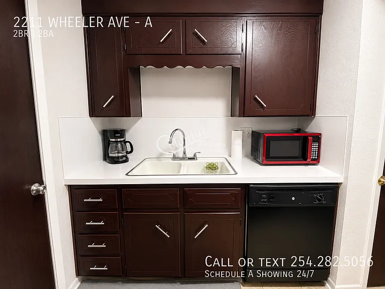 2211 Wheeler Ave #A — Photo 5