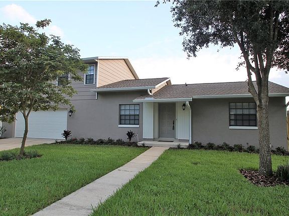 3rd image of 105 Kaywood Dr