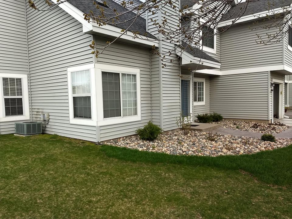 1st image of 1845 Terraceview Ln N