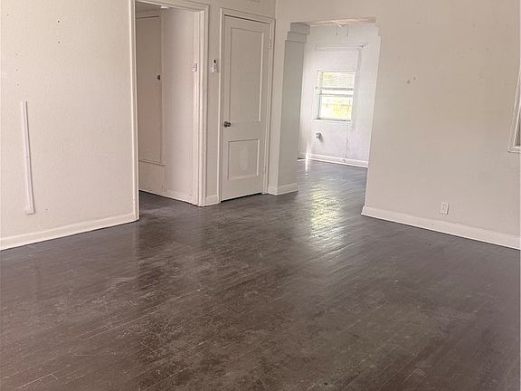 2nd image of 2107 16th St