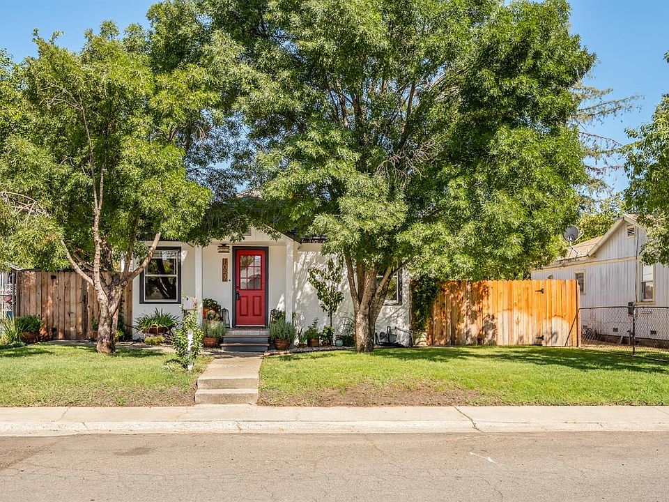 1st image of 1057 Hoitt Ave