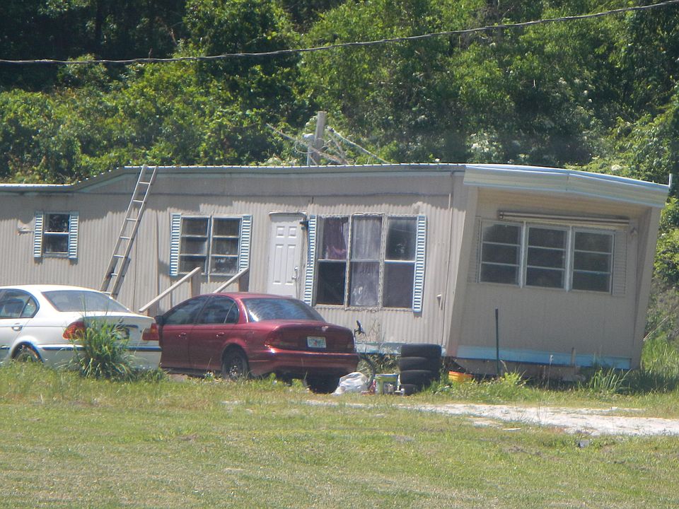 1st image of 14328 SE County Road 100a