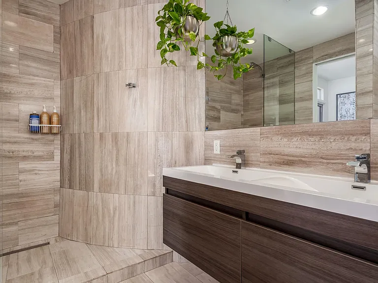 808 N La Jolla Ave — Photo 58