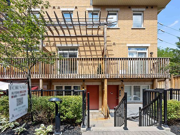 4th image of 380 Hopewell Ave #121