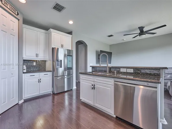 7430 Briella Dr, Boynton Beach, FL 33437