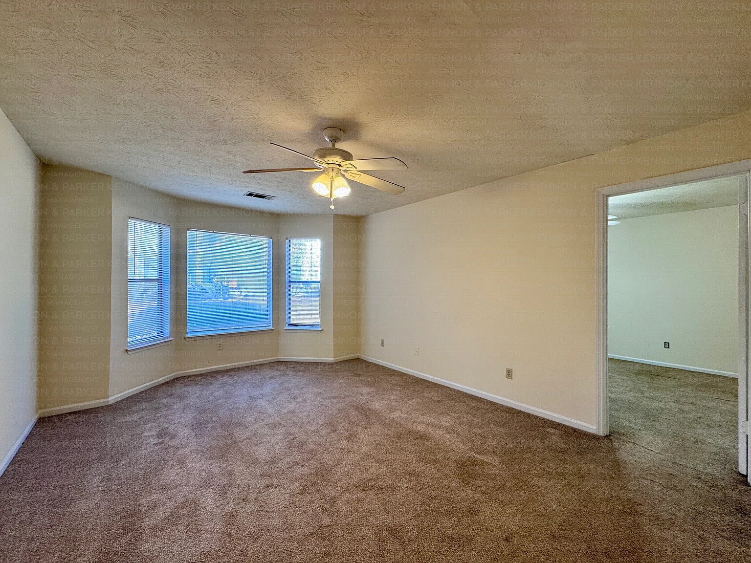 2 bed, 2.0 bath, 1100 sqft, $850 — Photo 2