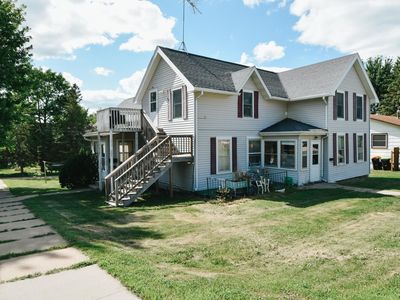 576 East Ave, Zumbrota, MN, 55992