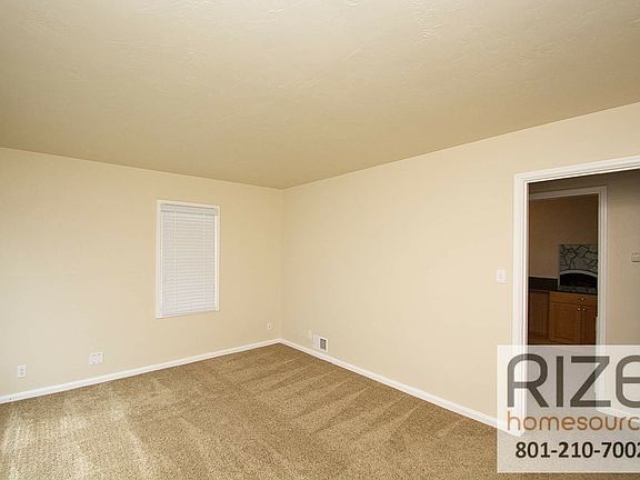 2nd image of 3231 S Katherine Dr