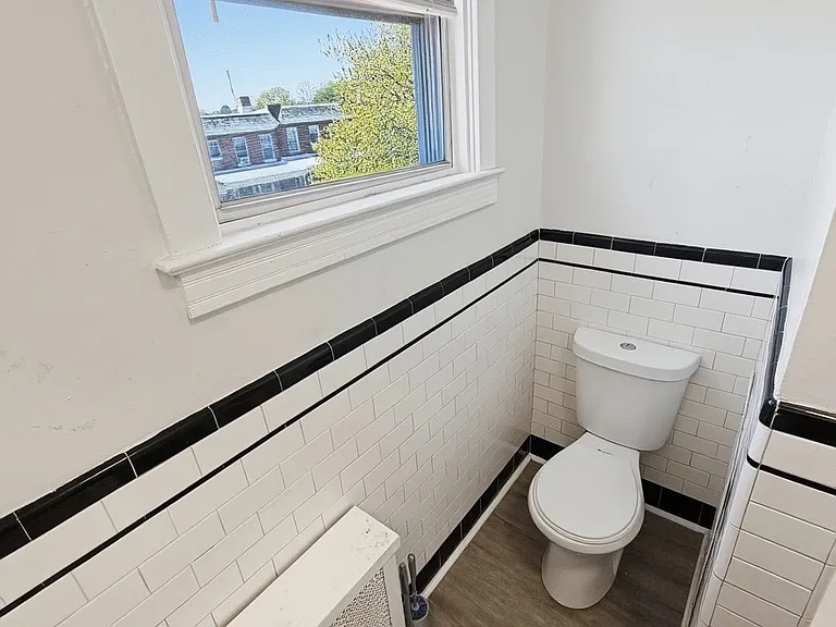 4222 Shamrock Ave #2 — Photo 9