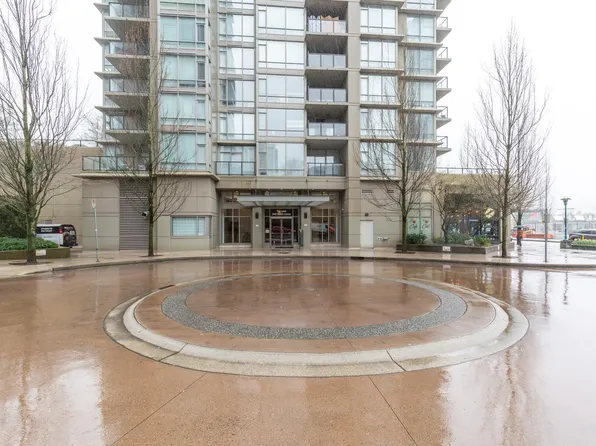 2980 Atlantic Ave #2001, Coquitlam, BC V3B 0G2