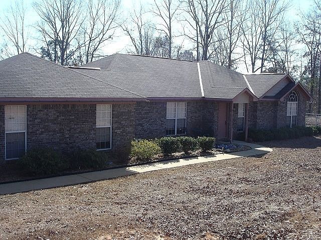 1st image of 181 Shady Ln