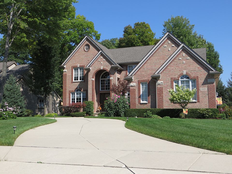 1st image of 30490 Munger Dr