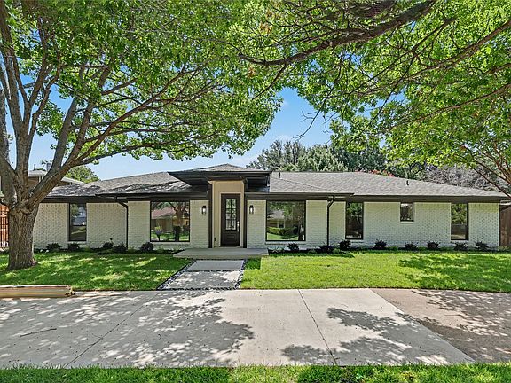 2nd image of 14018 Tanglewood Dr