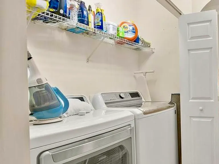 6295 Wilshire Pines Cir #607 — Photo 11