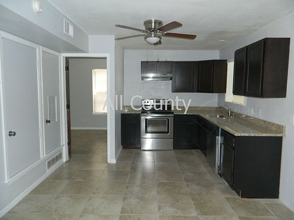 4th image of 8243 Campobello Dr