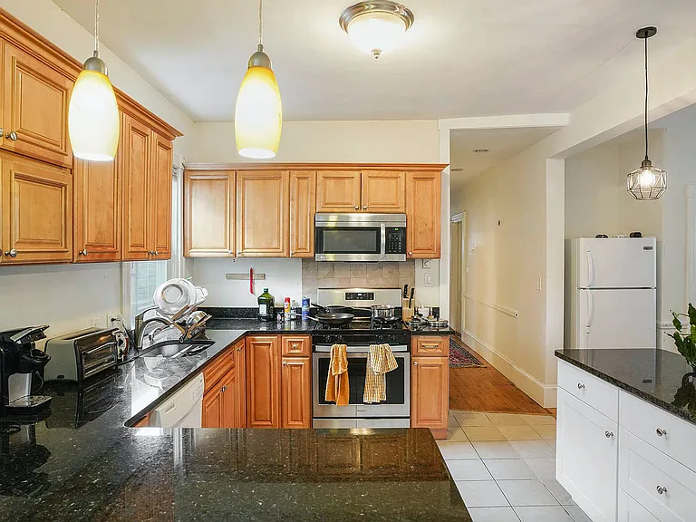 13 Sachem St #1 — Photo 5