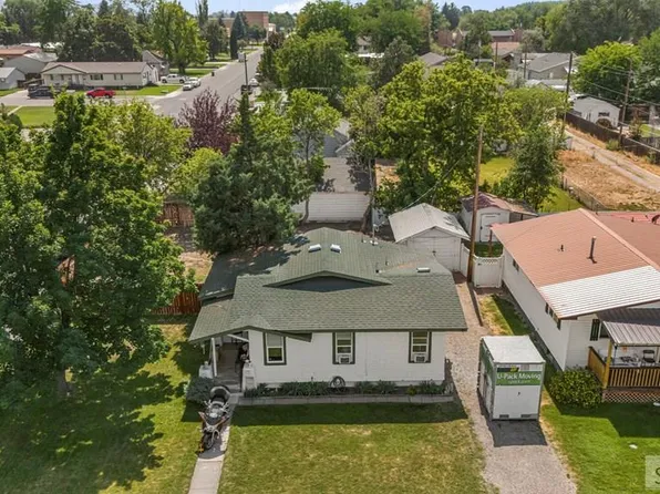 401 S Fisher Ave, Blackfoot, ID 83221