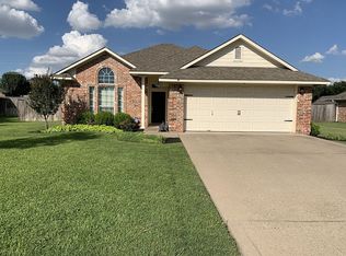 516 Brook Cir, Hewitt, TX 76643