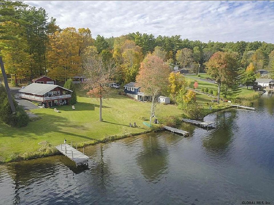 2nd image of 188 Hadlock Pond Rd