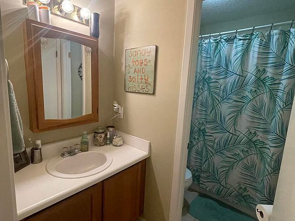 4th image of 4909 Fordham Dr