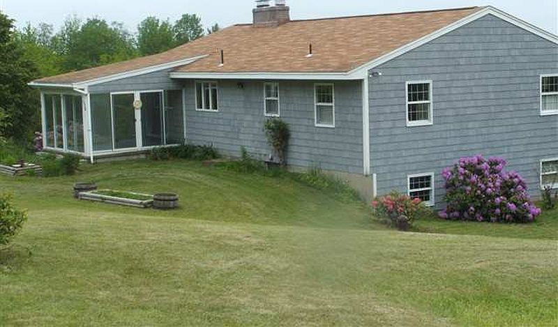 2nd image of 148 FAYVILLE Road