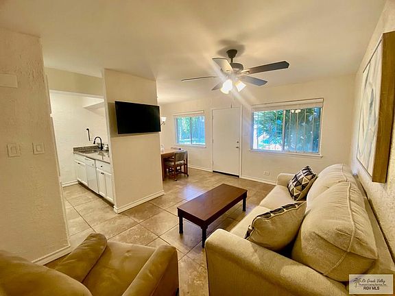 5th image of 401 Ringgold Rd #404