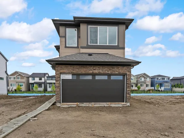 5039 Cawsey Line, Edmonton, AB T6W 5G5