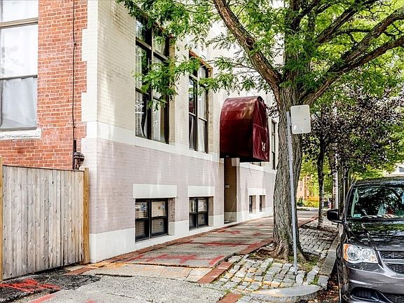 3rd image of 24 Norman St APT 305